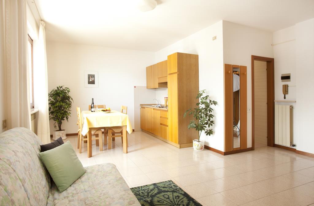 Residence Le Balze มัลเชซิเน ห้อง รูปภาพ